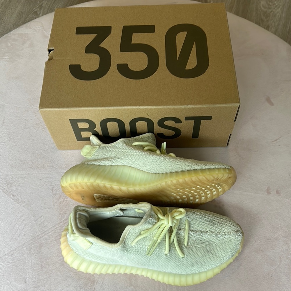 YEEZY 350 Boost Box Included Size 7
